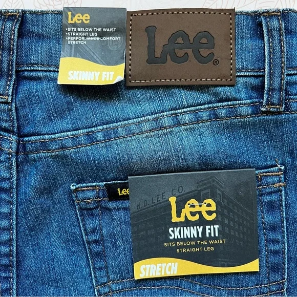 Lee Women's Blue Jeans - Picture 9 of 13